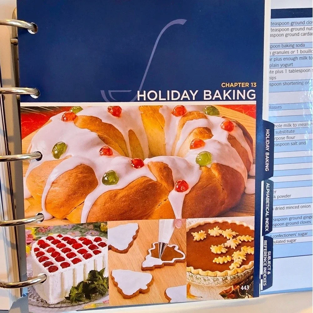 Taste‎ of Home Baking Book Cookbook 2007 Ring Binder Flaps 725+ Recipes 1st Ed